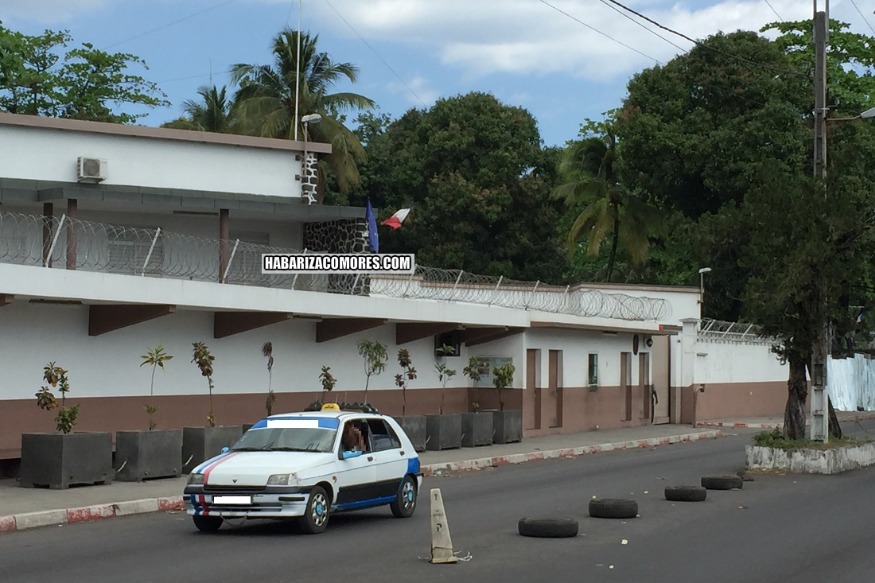 Ambassade de France aux Comores : un don de 1,5 millions pour aider contre le Covid-19